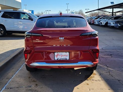 New 2026 Buick Envista Avenir image 5