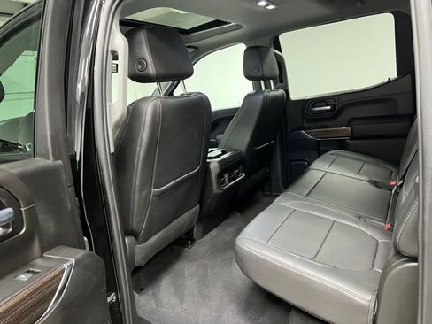 Used 2021 Chevrolet Silverado 1500 LT Trail Boss image 46