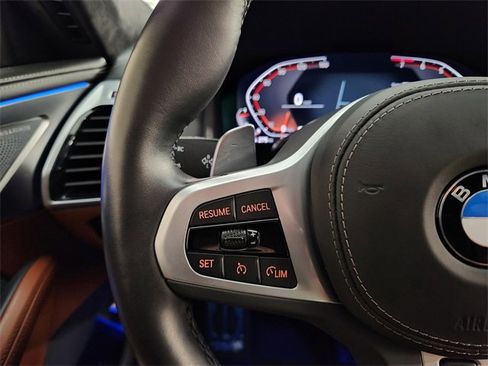 Used 2025 BMW 840i w/ M Sport Professional Package image 27