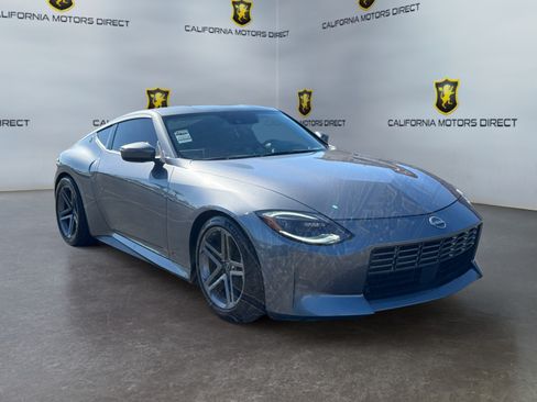 Used 2025 Nissan Z Sport w/ Floor Mat Package RWD image 7