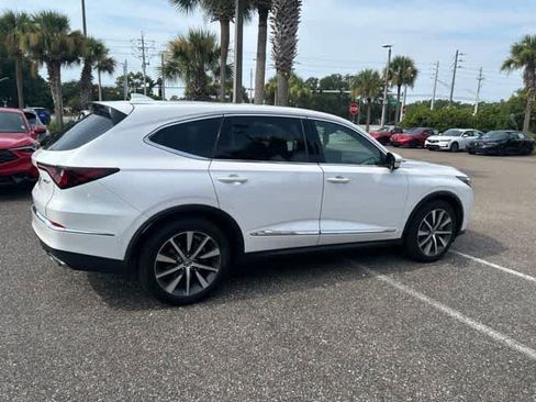 Used 2025 Acura MDX FWD w/ Technology Package image 11