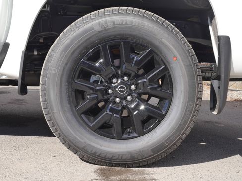 New 2026 Nissan Frontier SV image 17