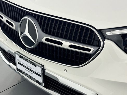 New 2026 Mercedes-Benz GLC 300 image 12