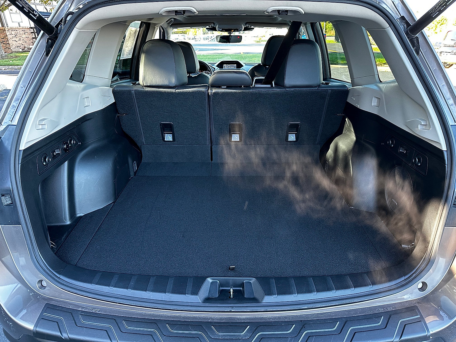Certified 2023 Subaru Forester Touring AWD/4WD image 11