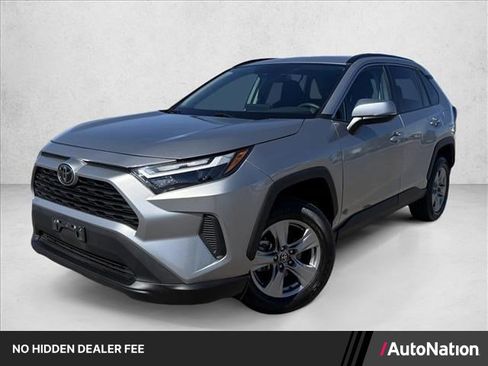 Used 2025 Toyota RAV4 XLE w/ Weather Package FWD image 1