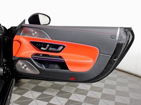 Certified 2022 Mercedes-Benz SL 63 AMG 4MATIC image 31