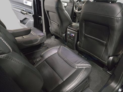 Used 2022 Ford Explorer ST w/ Equipment Group 401A image 12