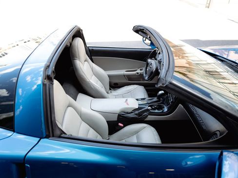 Used 2008 Chevrolet Corvette Coupe w/ Preferred Equipment Group image 58