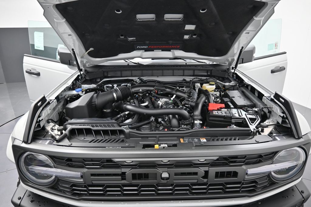 New 2026 Ford Bronco Raptor AWD/4WD image 36