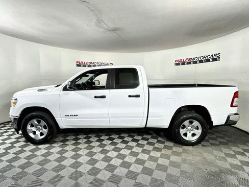 Used 2023 RAM 1500 Big Horn AWD/4WD image 4