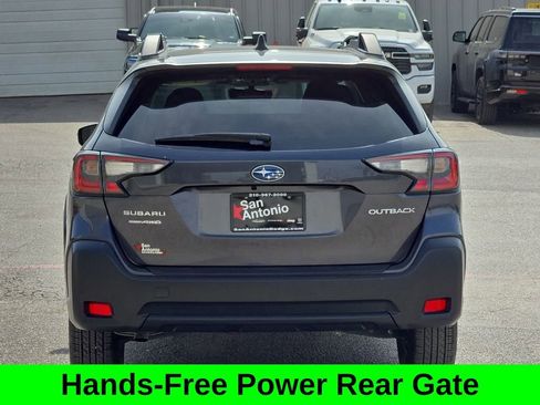 Used 2024 Subaru Outback Premium image 7