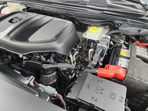 Used 2025 RAM 1500 Big Horn AWD/4WD image 19