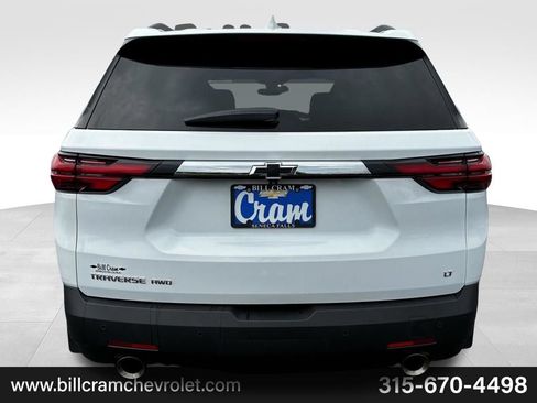 Used 2022 Chevrolet Traverse LT AWD/4WD image 43