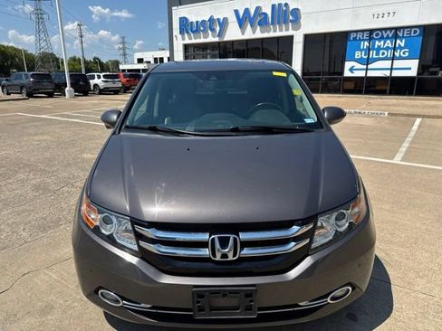 Used 2016 Honda Odyssey Elite image 5