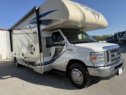 Used 2017 Ford E-450 and Econoline 450 Super Duty w/ Motorhome Prep Package RWD image 2