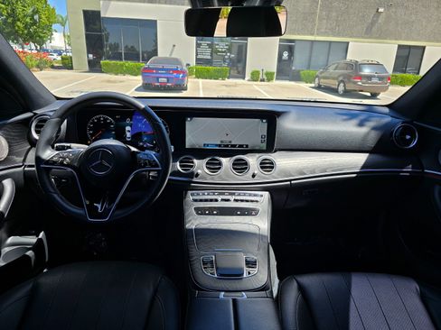 Used 2022 Mercedes-Benz E 350 RWD Sedan image 25