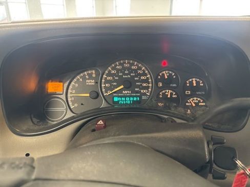 Used 2000 Chevrolet Silverado 1500 LS image 23