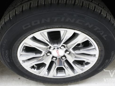 New 2026 GMC Yukon XL Denali w/ Sun & Power Step Package AWD/4WD image 33