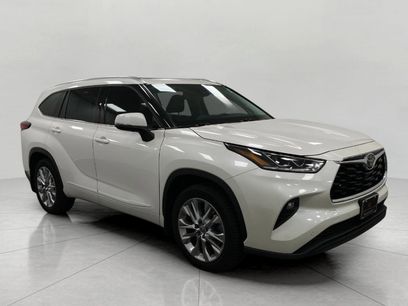 Used 2021 Toyota Highlander Limited