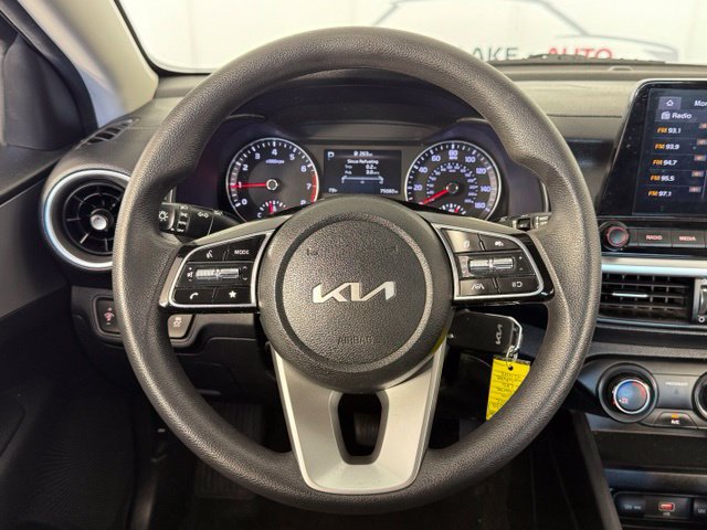 Used 2022 Kia Forte LXS w/ LXS Technology Package FWD image 13