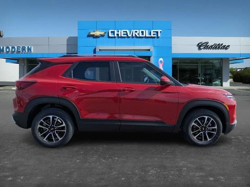 New 2026 Chevrolet TrailBlazer LT w/ Convenience Package image 4