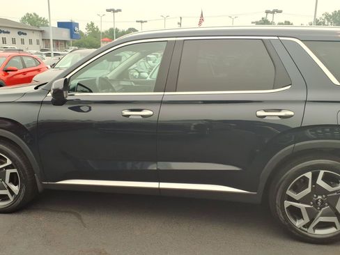 Certified 2024 Hyundai Palisade SEL w/ Premium Package AWD/4WD image 9