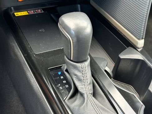 Used 2025 Toyota Camry SE FWD image 20