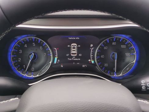 New 2026 Chrysler Voyager LX image 12