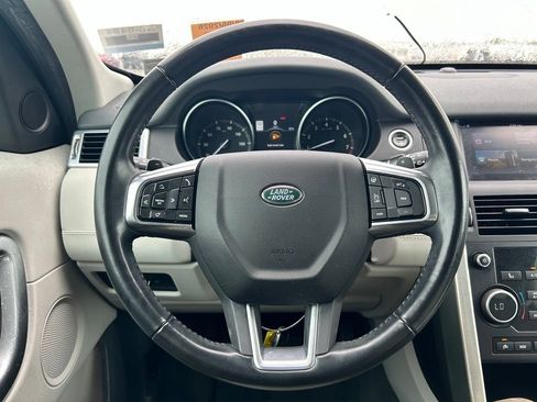 Used 2017 Land Rover Discovery Sport HSE AWD/4WD image 22