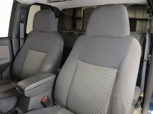 Used 2005 GMC Canyon SLE w/ Power Convenience Package image 11