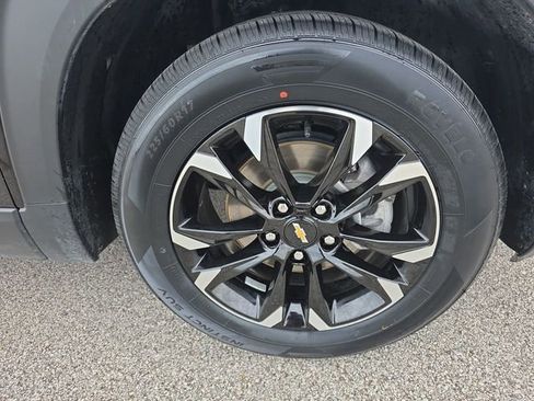 Used 2023 Chevrolet TrailBlazer LT FWD image 18