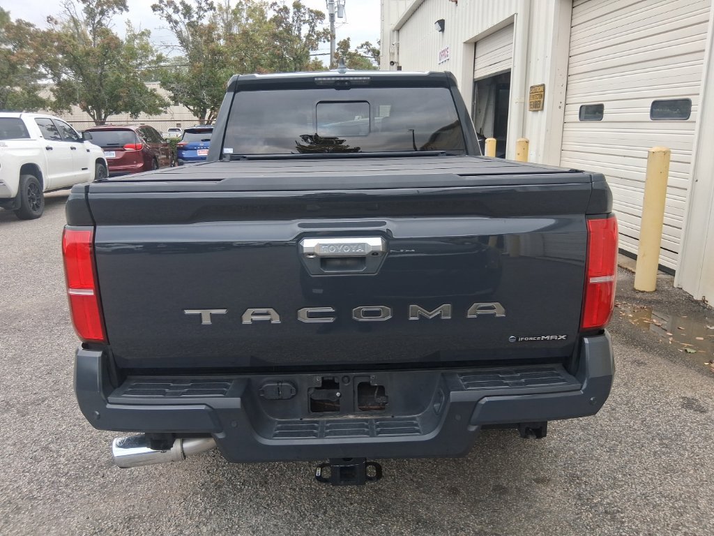 Used 2024 Toyota Tacoma Limited AWD/4WD image 5