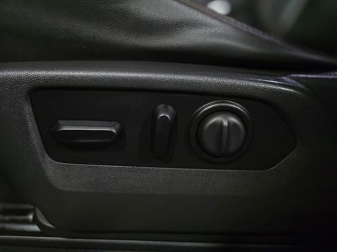 Used 2021 GMC Sierra 1500 AT4 image 32