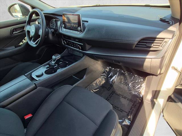 Used 2024 Nissan Rogue S AWD/4WD image 20