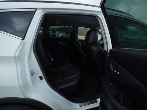 Used 2024 Nissan Murano SV w/ SV Midnight Edition Package image 22