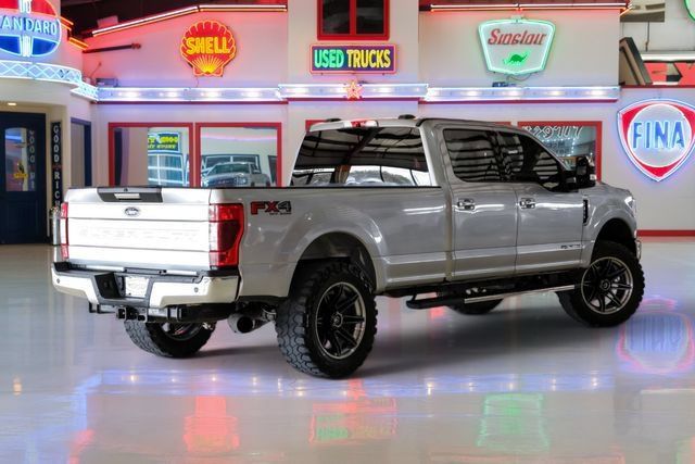 Used 2022 Ford F350 XLT w/ XLT Premium Package AWD/4WD image 3