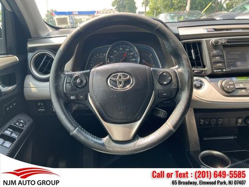 Used 2015 Toyota RAV4 Limited AWD/4WD image 26