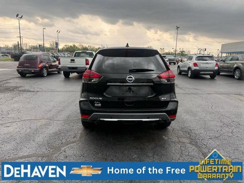 Used 2020 Nissan Rogue SV FWD image 5