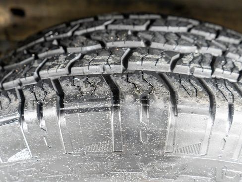 Used 2003 GMC Sierra 1500 SLE image 24