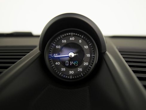 Certified 2024 Porsche 911 Carrera S image 27