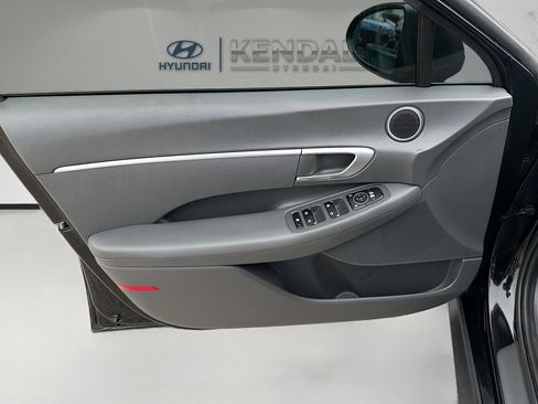 Used 2021 Hyundai Sonata SE image 17