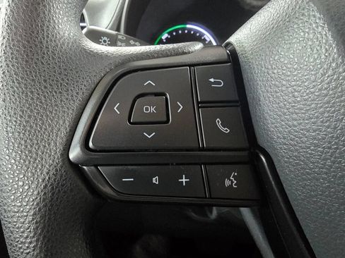 Used 2024 Toyota Sienna LE AWD/4WD image 28