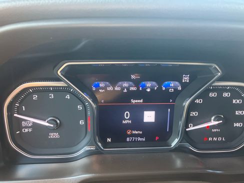 Used 2019 GMC Sierra 1500 Denali w/ Denali Ultimate Package AWD/4WD image 21