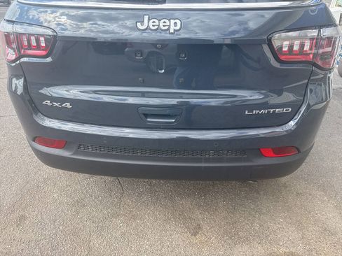 Used 2018 Jeep Compass Limited w/ Navigation Group AWD/4WD image 25