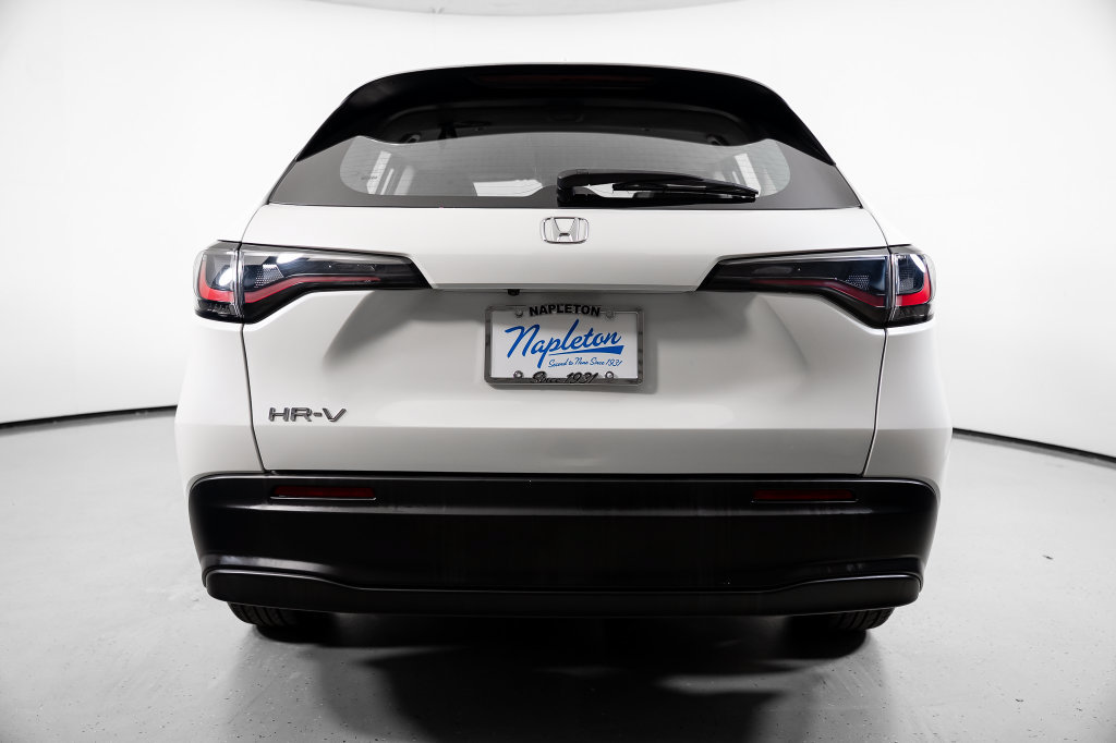 Used 2024 Honda HR-V LX image 11