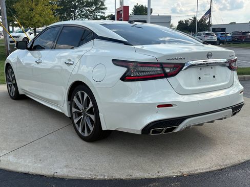 Used 2023 Nissan Maxima Platinum w/ Sport Mat Group FWD image 5