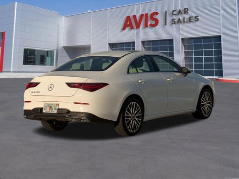 Used 2025 Mercedes-Benz CLA 250 image 6