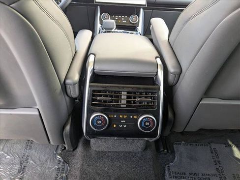 Used 2023 Land Rover Range Rover Long Wheelbase SE AWD/4WD image 19