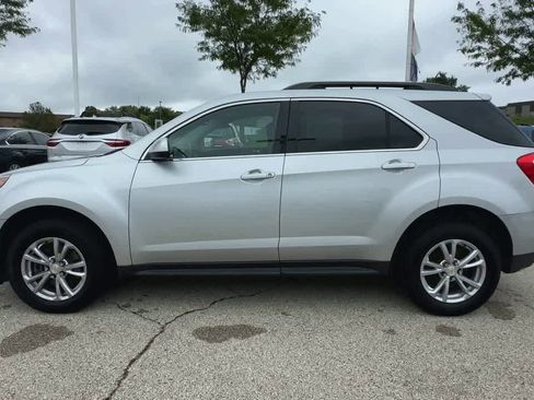 Used 2017 Chevrolet Equinox LT w/ Convenience Package image 5