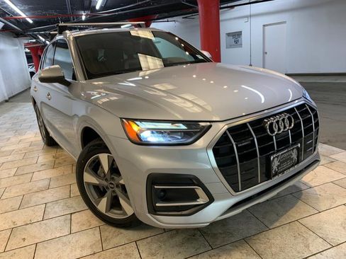 Used 2023 Audi Q5 2.0T Premium Plus AWD/4WD image 3